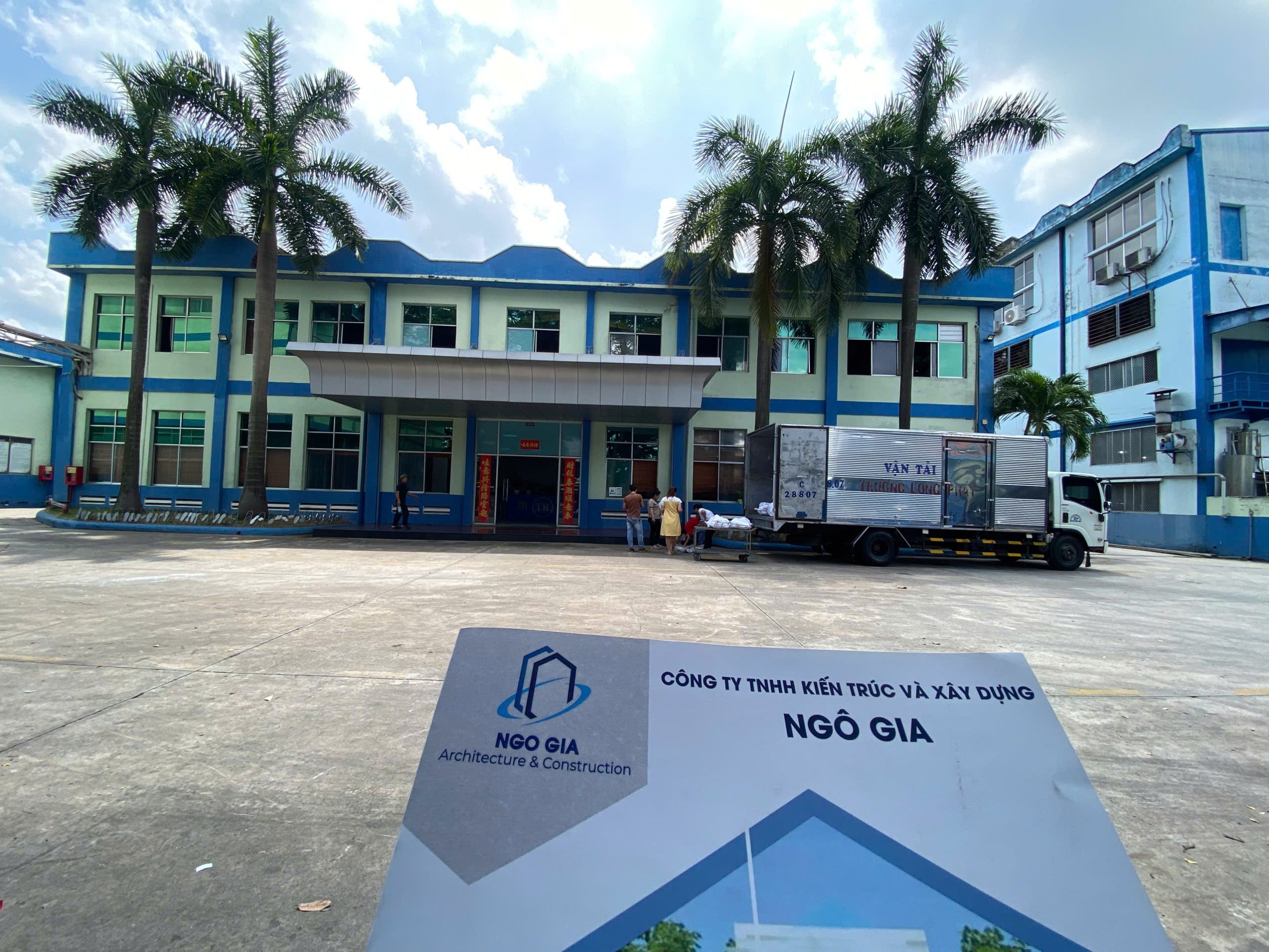 máy làm mát nhà xưởng