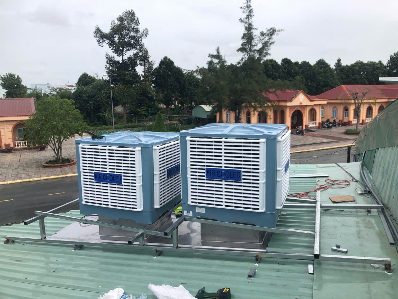 lắp đặt hệ thống làm mát công ghiệp air cooler