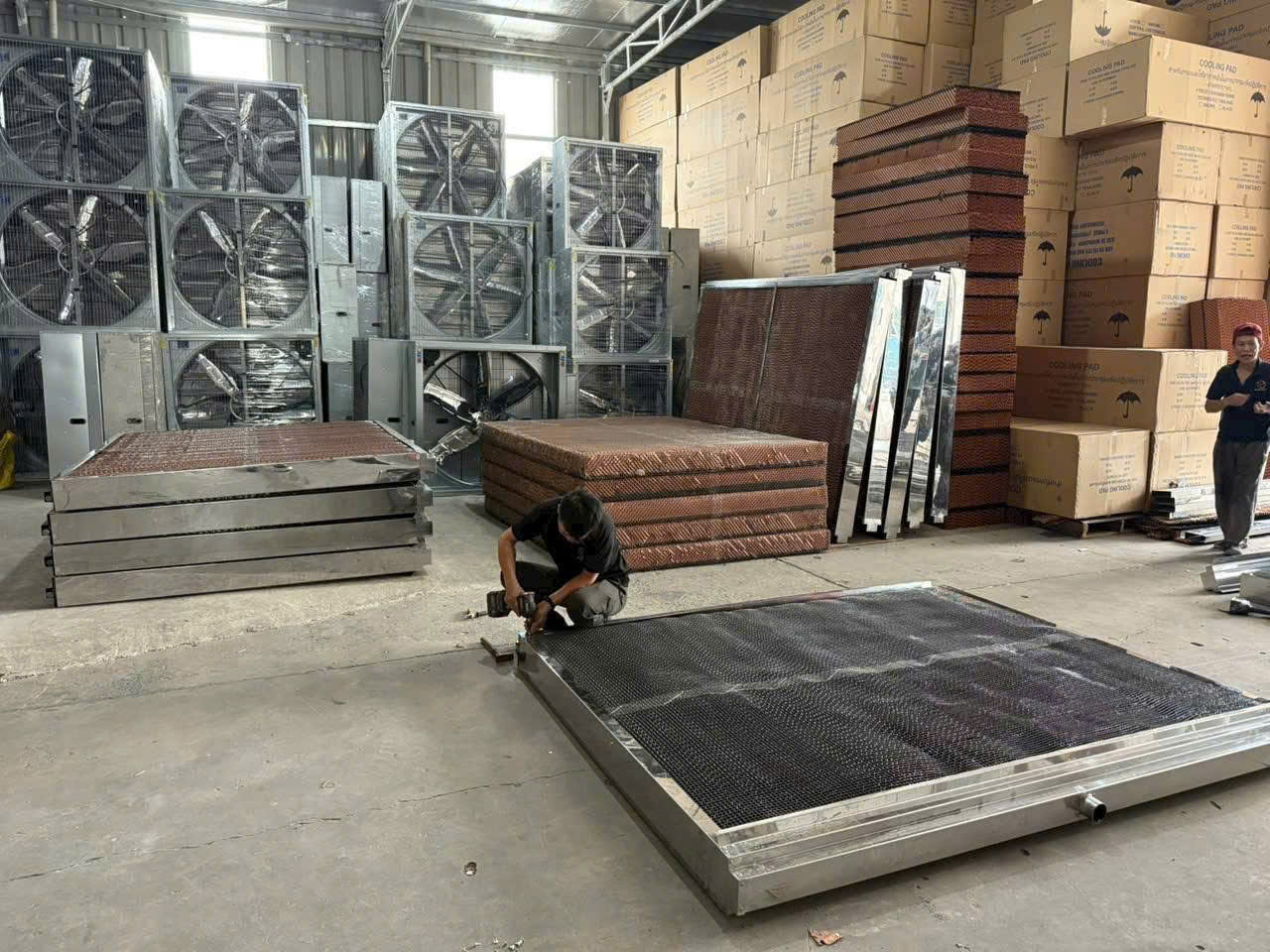 làm mát nhà xưởng bằng tấm cooling pad