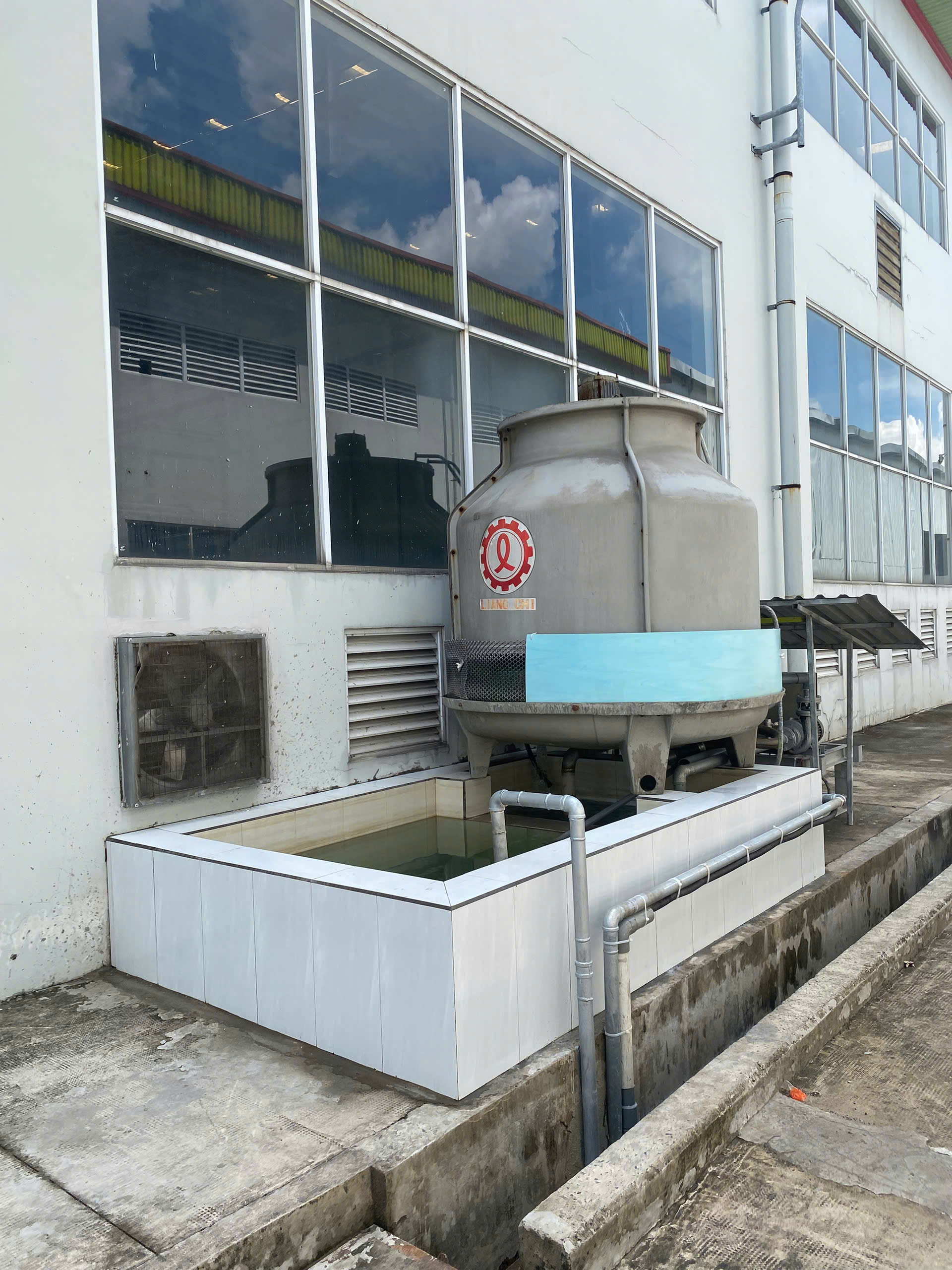 tháp giải nhiệt nước chiller