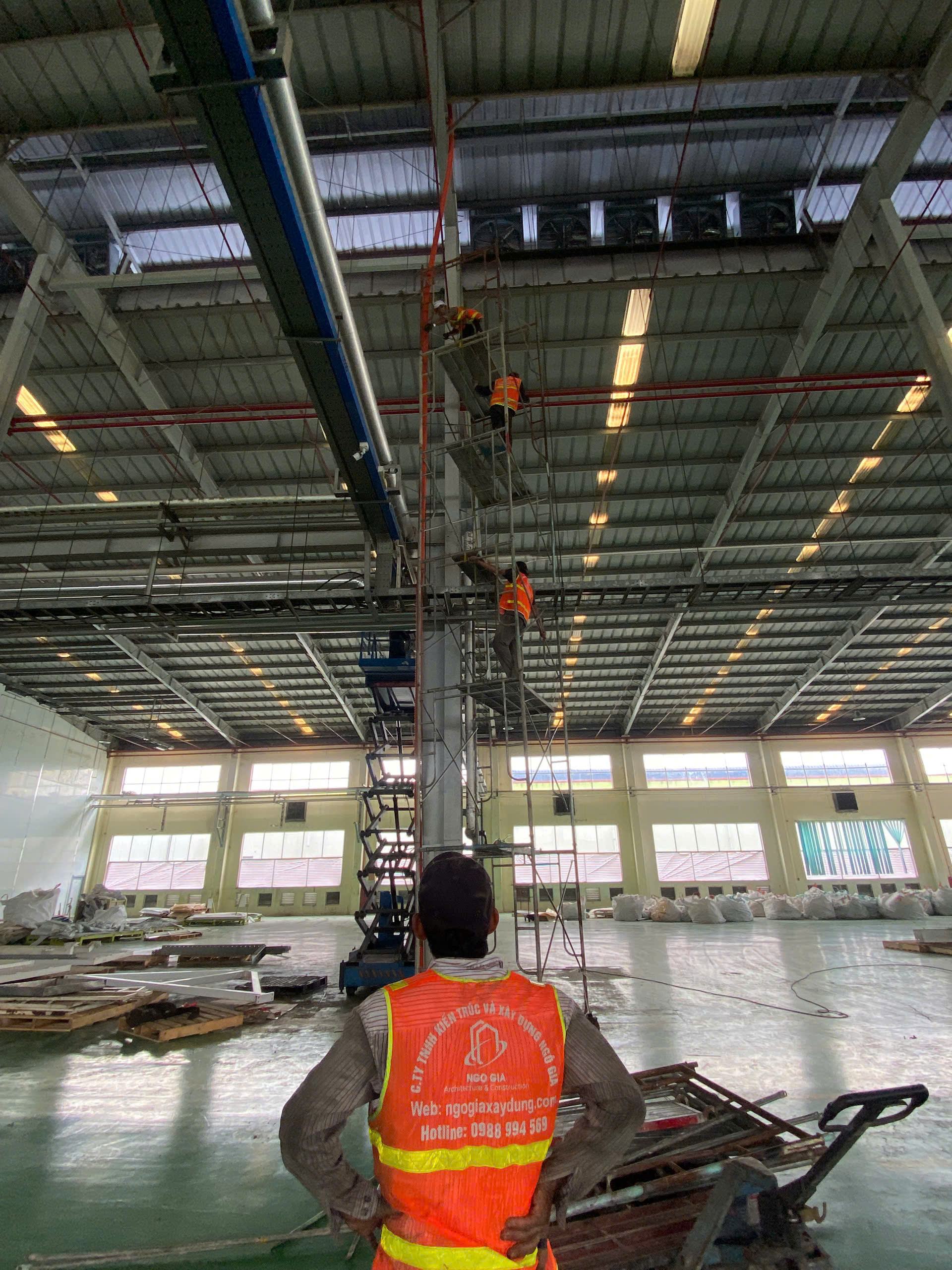 thi công quạt thông gió nhà xưởng