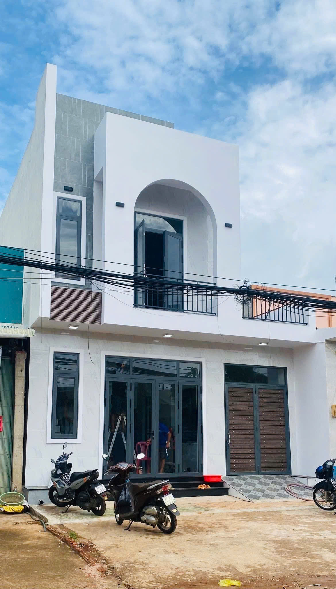xây nhà 1 trệt 1 lầu